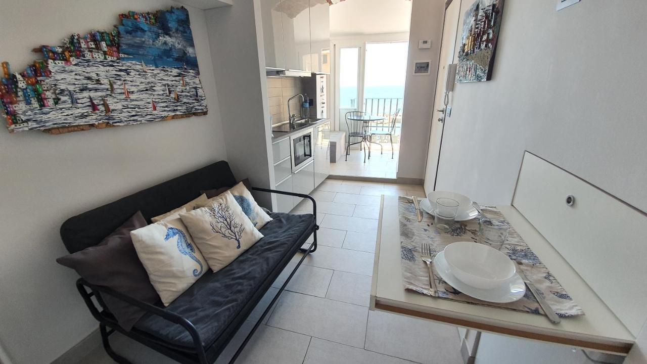 Best Flat Beachfront Камольи Экстерьер фото